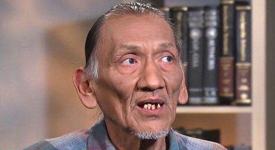 the-provincial-paladin: Video Emerges of Nathan Phillips Clearly Stating: ‘I Am a Vietnam Vet’ Stolen Valor   Fuck that guy 😡🤬 