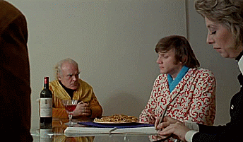 rispostesenzadomanda:
“ needforcolor:
“ Malcolm McDowell
Arancia meccanica (Stanley Kubrick, 1971)
”
Lunchtime!
”
Stasera va così, credo di averne viste e sentite per un mese almeno…