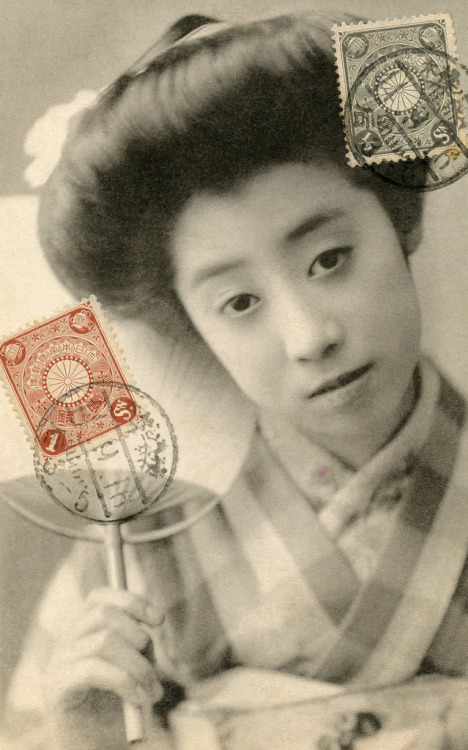 Tokyo Geisha with an Uchiwa 1911 (by Blue Ruin1)
“ Uchiwa (round fans) were introduced to Japan from China many centuries ago. They are made by stretching paper or silk, often decorated with calligraphy or ukiyo-e (floating world) scenes, over a...