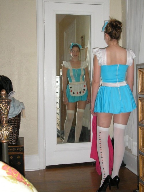 naughtycostumes:Originally posted by Naughty Costumes...