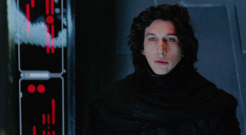 the-apple-is-the-fruit:I love Kylo Ren’s perfect style hair in...