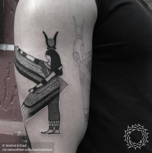 By Wahid Echad, done at 19:28 Tattoo Parlour, Barcelona.... isis;patriotic;facebook;blackwork;twitter;medium size;egyptian mythology;mythology;wahidechad;egypt;illustrative;upper arm
