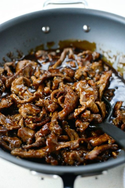 foodffs:Mongolian Beef Stir-FryFollow for recipesGet your...