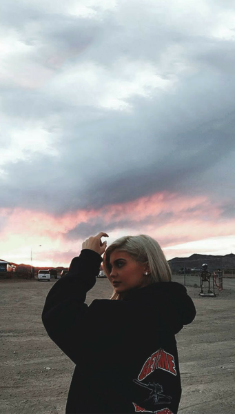 Unduh 98  Wallpaper Tumblr Kylie Jenner  Paling Keren Untuk Android