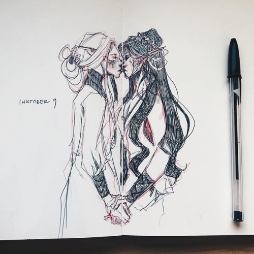 elithien:Elven girls love for day 9 (at London, United...