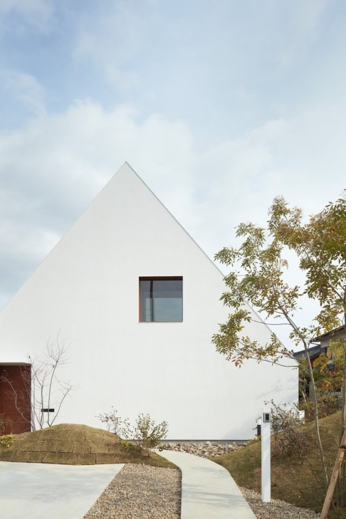 architags:Airhouse- Keiichi Kiriyama. 大垣の家. House in Ogaki....