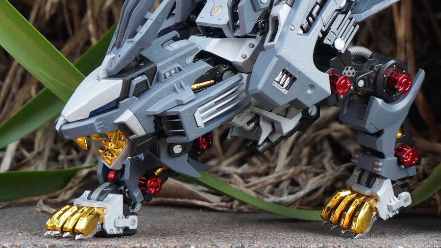 The Zoid Farrier • HMM Liger Zero custom paint with CP kit ’Smoke...