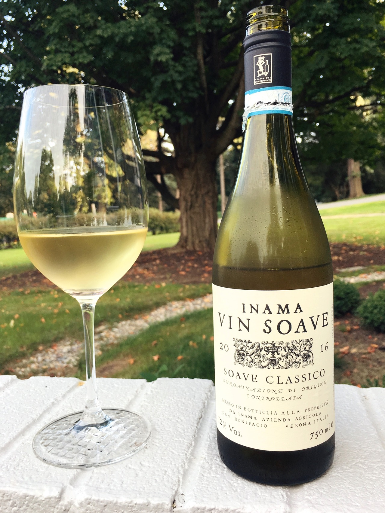 Soave is an Italian white wine fit for the summer....