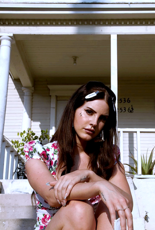 lanafan:Lana Del Rey photographed by Chuck Grant for Tropico.