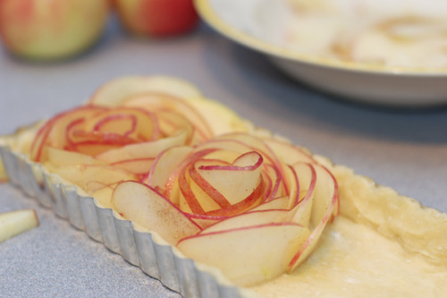 beautifulpicturesofhealthyfood:How to Make a Rose Apple...