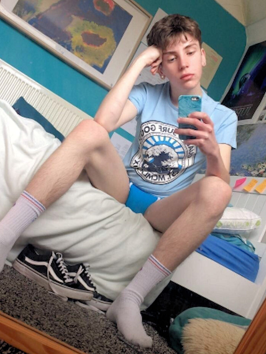 Teen boys webcam — pic 1