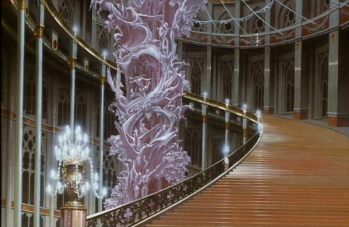 homo-miserabilis:Architecture of Vampire Hunter D: Bloodlust