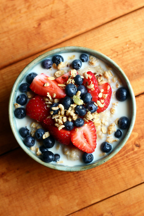 Breakfast: Oatmeal (made with quick oats, water... | Garden of Vegan