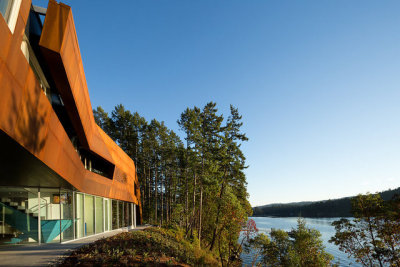 Gulf Islands House / AA Robinsph: Ema Peter