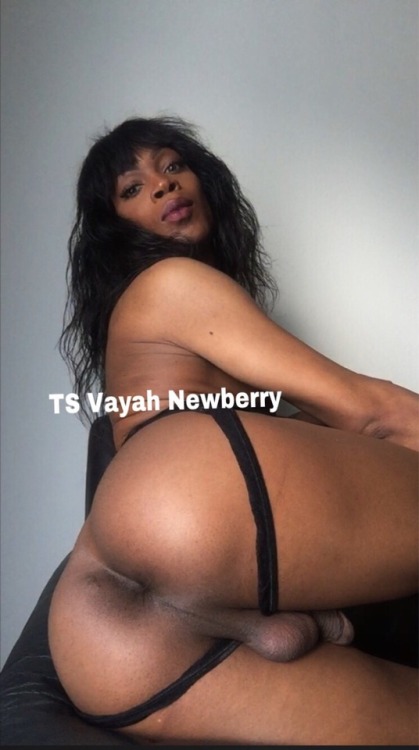 vayahnewberry27:TS Vayah Newberry...