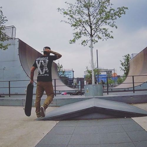 Love what you do ✌️ @roottattoo #skateboarding #bielefeld...