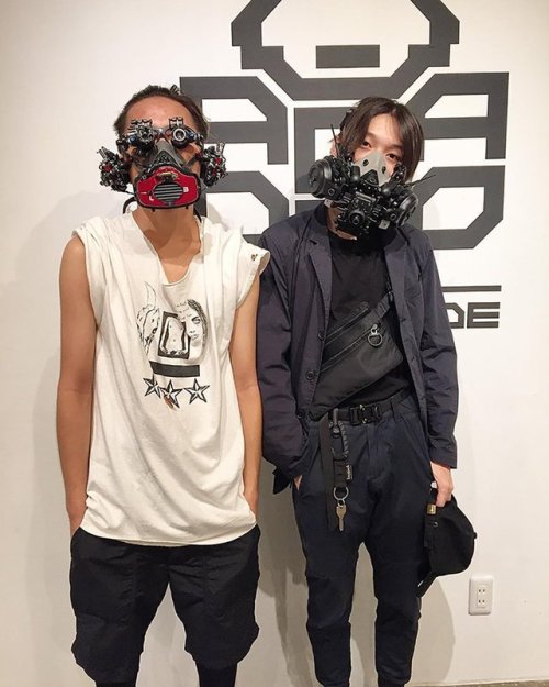 zenbubbha:the cyberpunk couture of Hiroto Ikeuchi