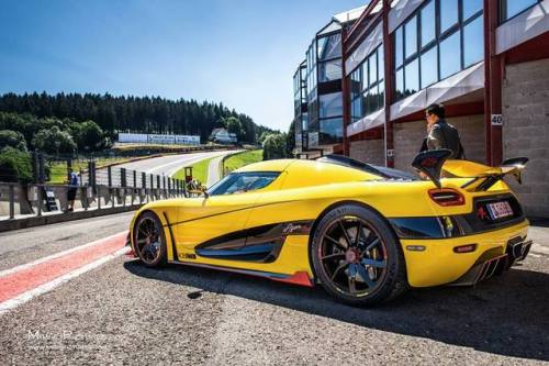 dreamer-garage:Koenigsegg Agera RS (via)