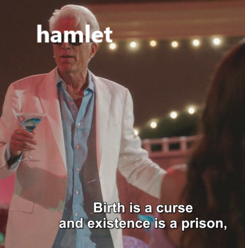 thestatuspoe:Was reading Hamlet today and when he talks to...