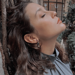 Voir un profil - Willow Caldwell Tumblr_pjq94eMxPr1wiyti5o1_250