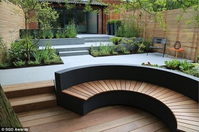 what-the-deck:Love this curved decked