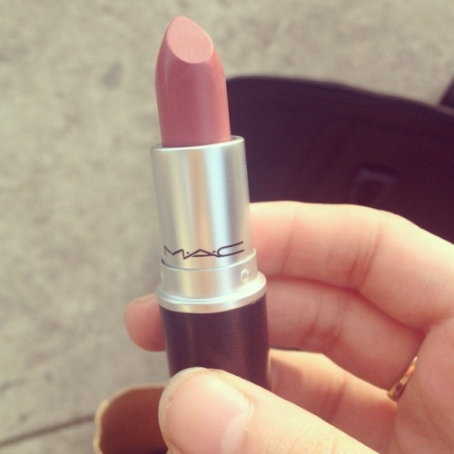 mac lipstick on Tumblr
