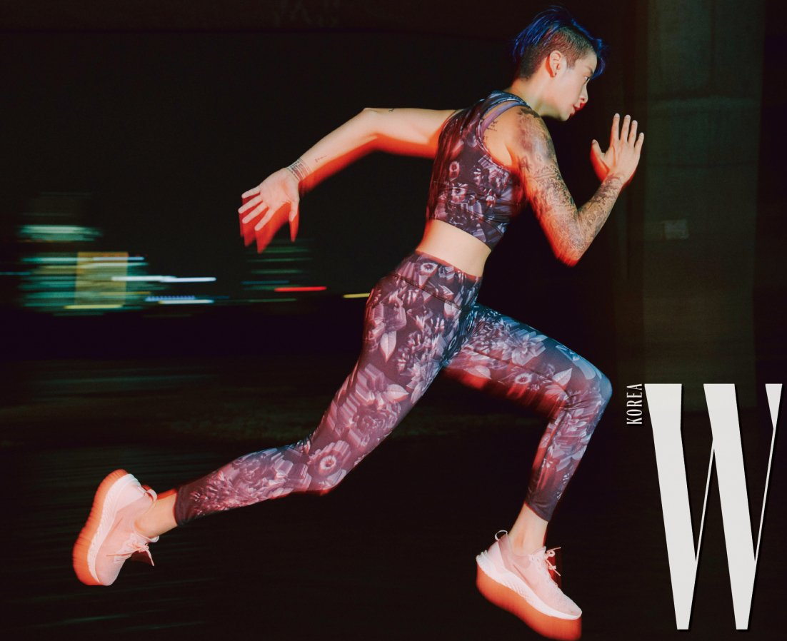 Redondear a la baja Fanático impacto Amber Liu - F(x) - SportsWear (Nike & W Magazine) | Amber liu, Amber j liu,  Amber