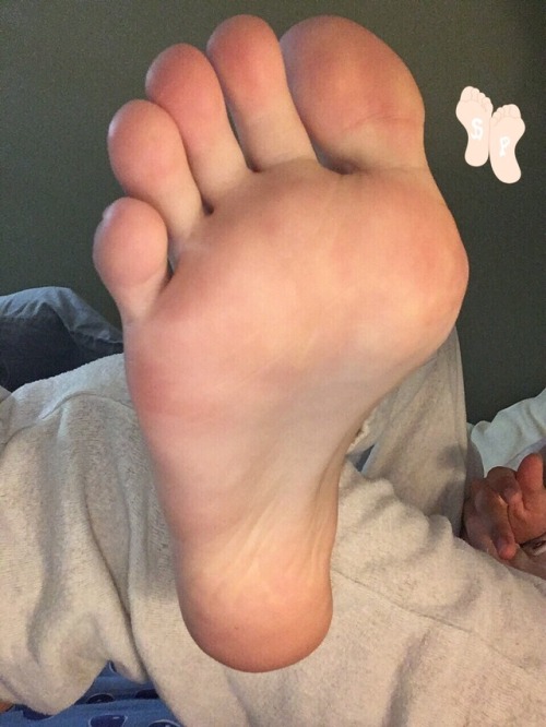 Bare Feet and Sole Lover