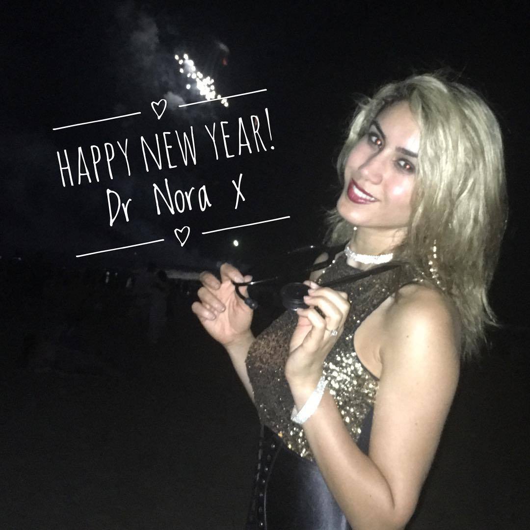 It’s been a fantastic year working here in Australia with lovely patients and staff.Very excited for 2018 where I’ll be bringing you much more health updates, treatment videos and smiles to your ailments 😊
Take care, stay healthy and happy new year...