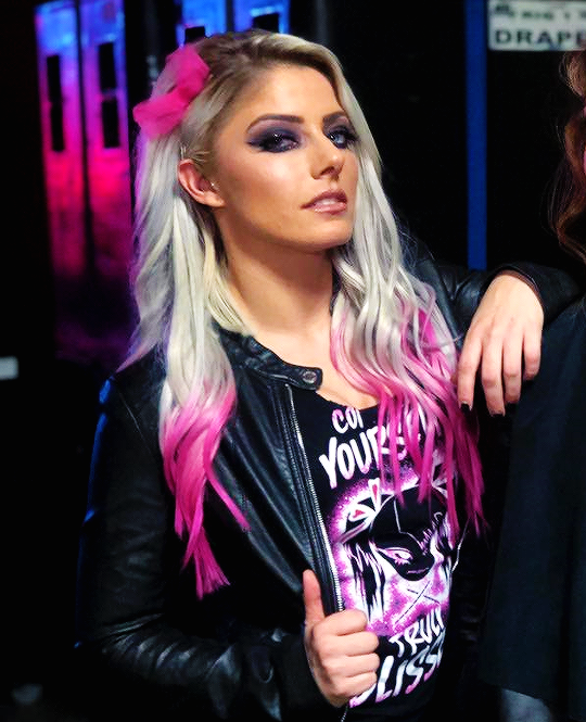 Pin on Alexa Bliss WWE