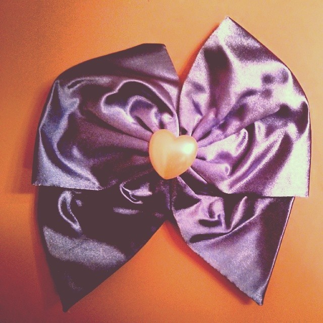 Hair Bow With A Heart Photo Laurel Green Tumblr A