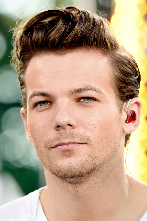 quiff louis on Tumblr