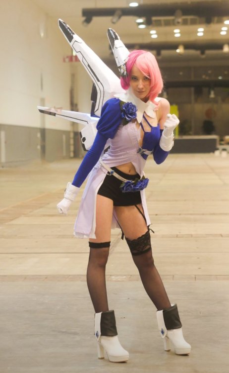 Hot Cosplay Chicks