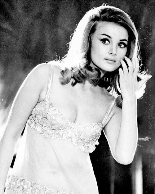 Barbara Bouchet origine