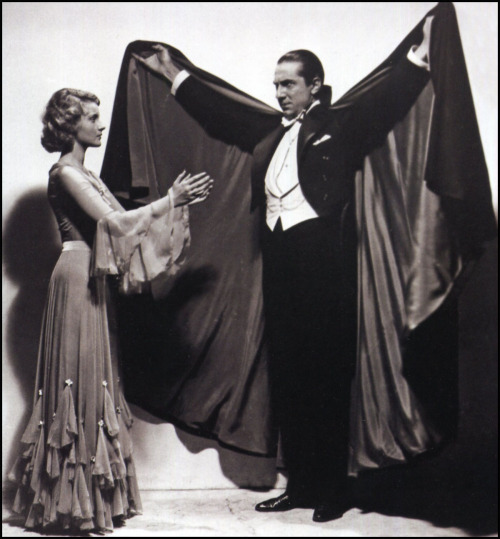 mykillyvalentine:Helen Chandler & Bela LugosiDracula...