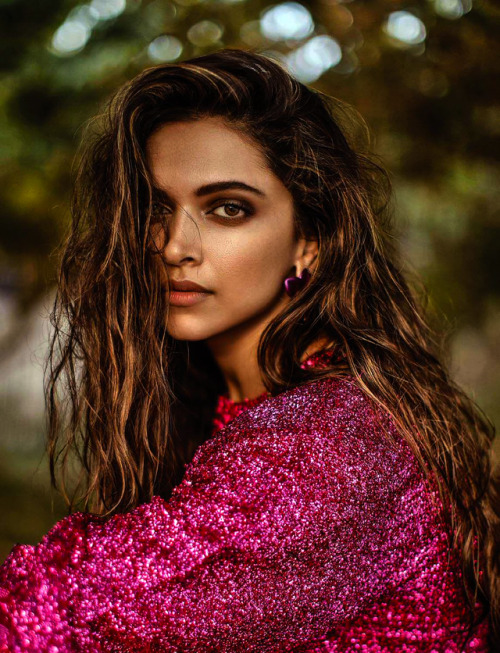 bollydastaan:Deepika Padukone for Filmfare, December 2017