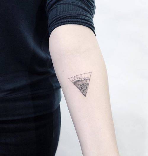 By MJ, done at West 4 Tattoo, Manhattan. http://ttoo.co/p/36407 mj;geometric shape;small;line art;triangle;tiny;wave;ifttt;little;nature;ocean;inner forearm;illustrative;fine line