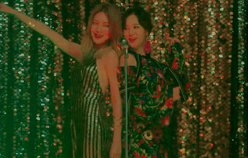choisooyoungs:soori in all night