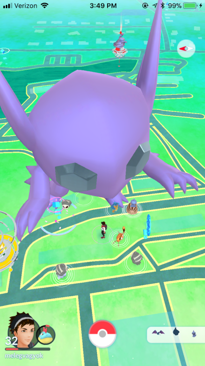 meleg-vagyok:Uhh anyone else experiencing the glitch where all sableye are f*cking huge???