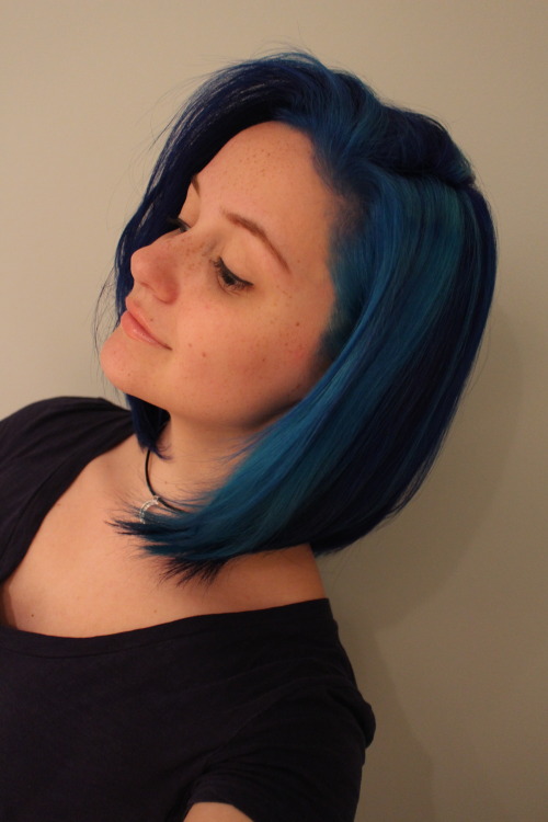 blue hair dye on Tumblr