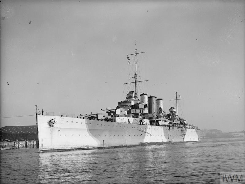 Naval Architecture — hms-exeter: County-class heavy cruiser HMS Kent...