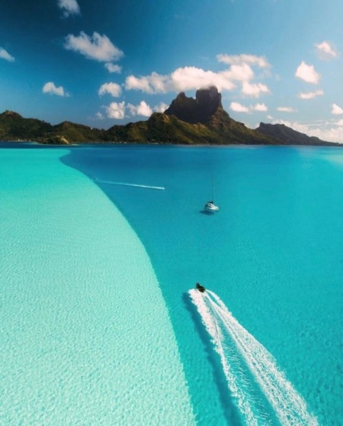 Bora Bora, French Polynesia | Sophisticated Luxury...