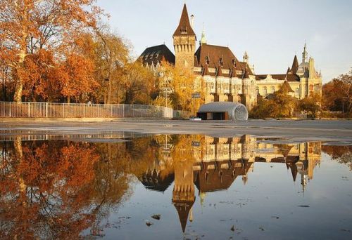 angiseasons:Autumn in Budapest(pictures are not mine)