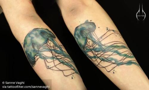 By Sanne Vaghi, done at Zoes Zirkus, Berlin.... sannevaghi;big;animal;jellyfish;watercolor;facebook;nature;forearm;twitter;ocean;inner forearm
