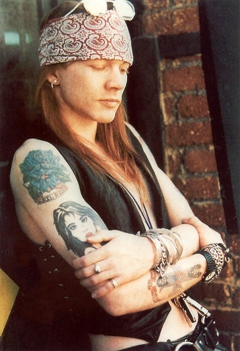 gunsnrosesforever94:Today I founded 