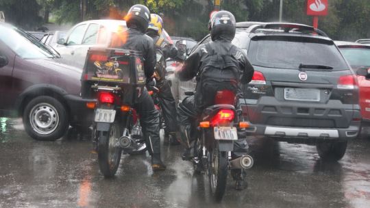 motoboy marcos santos usp imagens