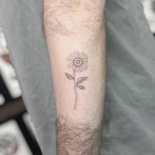 By Joey Hill, done at High Seas Tattoo Parlor, Los Angeles.... flower;small;sunflower;single needle;line art;tiny;joeyhill;ifttt;little;nature;forearm;fine line