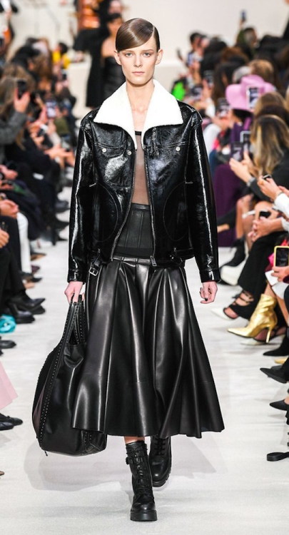 fashiondailymag