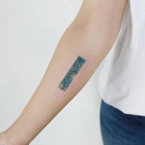 By Doy, done at Inkedwall, Seoul. http://ttoo.co/p/36455 art;small;patriotic;contemporary;tiny;netherlands;almond blossom van gogh;ifttt;little;location;doy;inner forearm;van gogh;europe