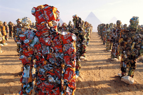 unearthedviews:EGYPT. 2002. Giza Pyramids with army of 1000...